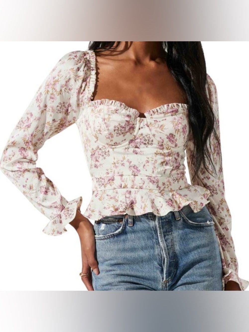ASTR the Label Bust Floral Top Satin Cream